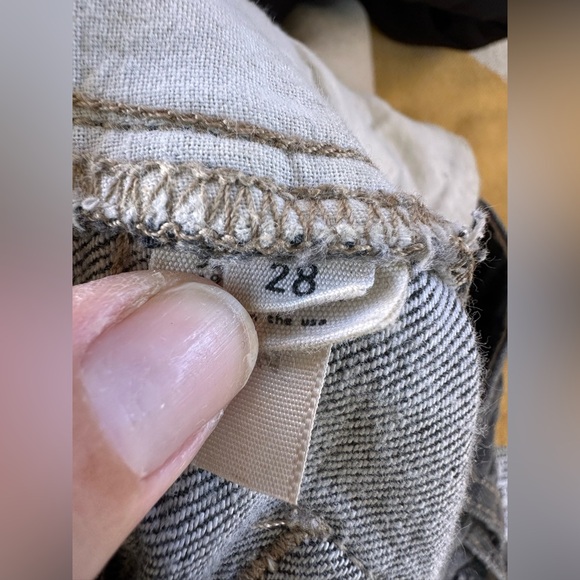 L’AGENCE Straight Leg Grey Distressed Jeans Size 28 - Picture 4 of 5